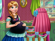 Pregnant Anna Maternity Deco